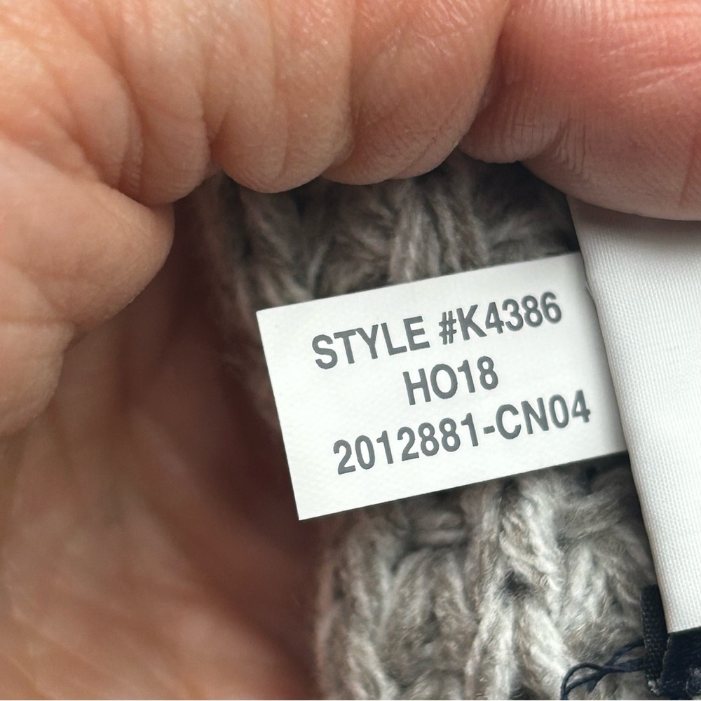 J. Crew Gray‎ Ribbed Knit Infinity Scarf - Picture 3 of 3